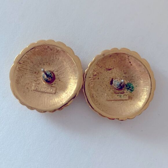 Vintage Napier Gold Basketweave Stud Earrings - Picture 4 of 4